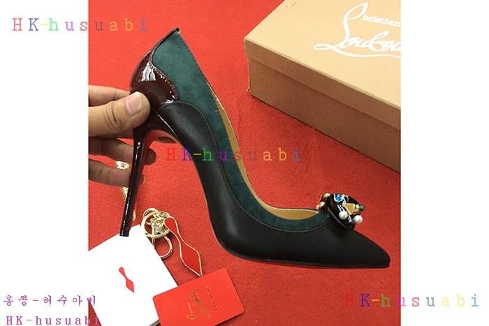 NEW 크리스찬 루부탱 하이힐 C48552