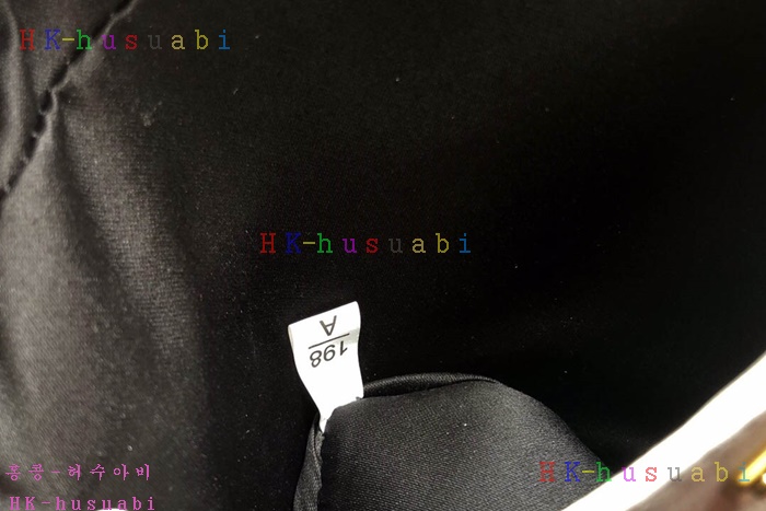 ★미러급★미우미우 마테라세 패치 디스코백 M 5BH118-2