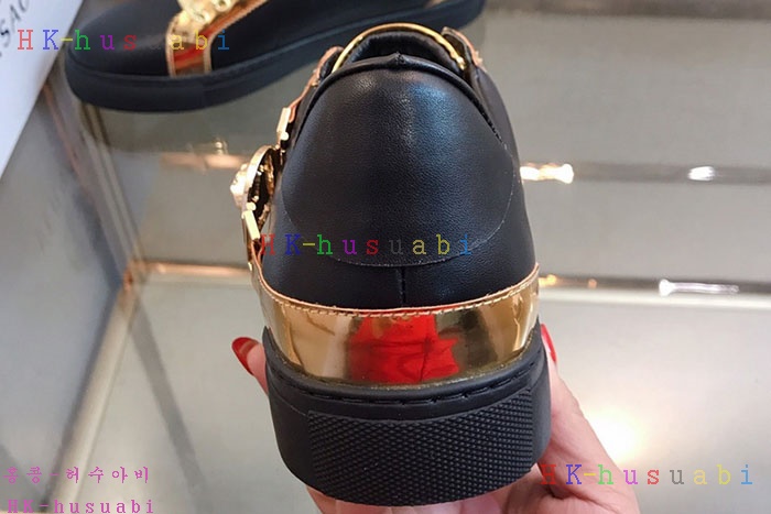 NEW 베르사체 신발 신상 V 725055