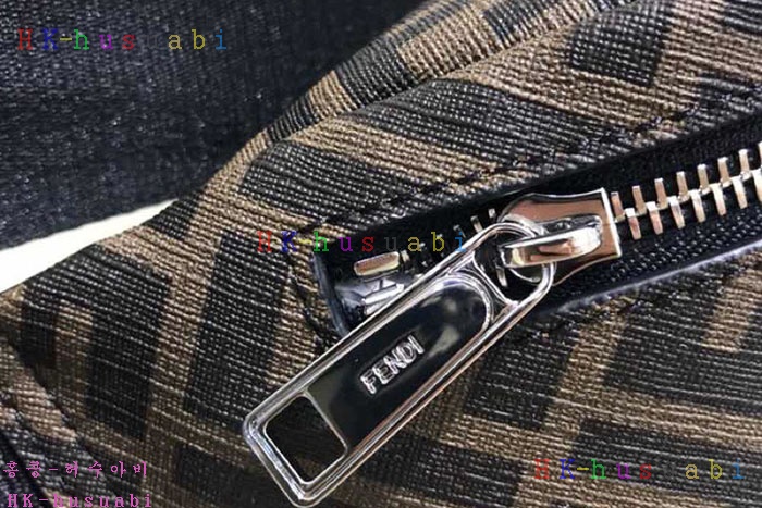 ★미러급★ 펜디 힙색 신상 F 125885-2