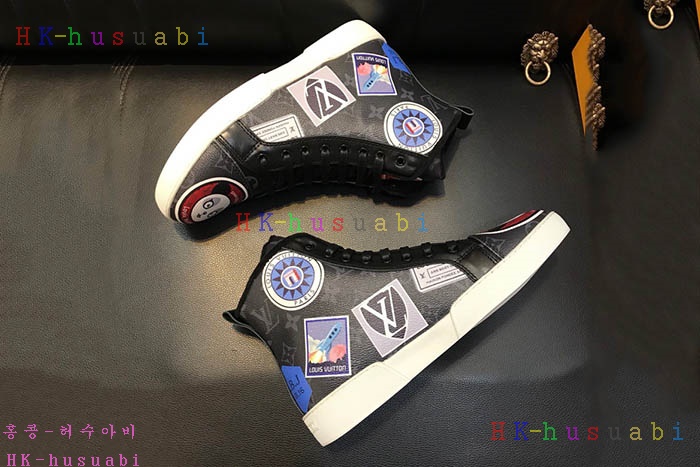 NEW 루이비통 남성용 신발 LV 958246