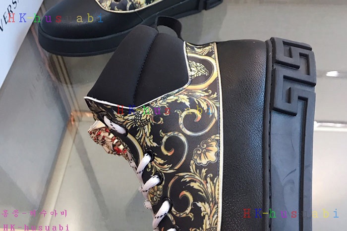 NEW 베르사체 남성용 신발 V 470026
