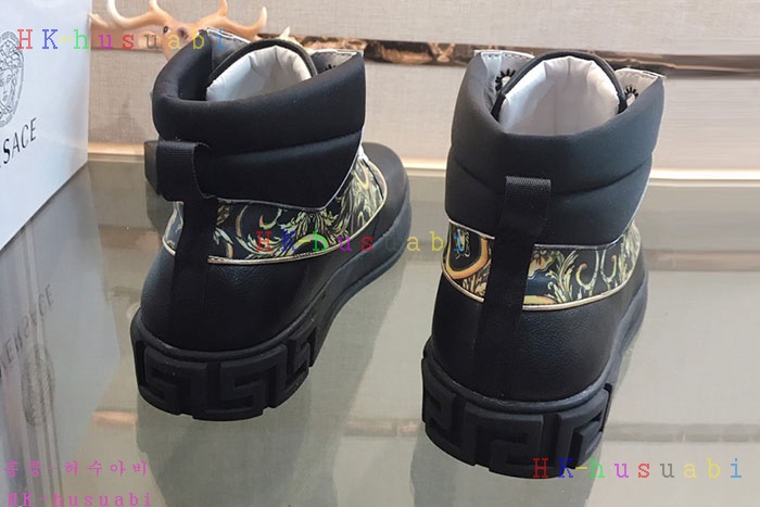 NEW 베르사체 남성용 신발 V 470026