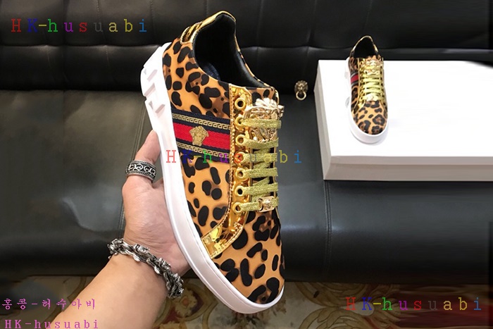 NEW 베르사체 남성용 신발 V 470057