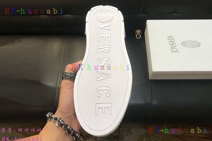 NEW 베르사체 남성용 신발 V 470070