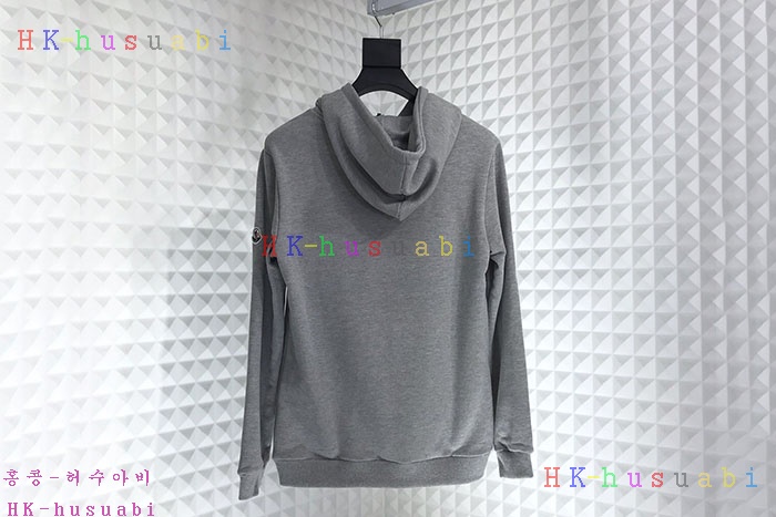 NEW 몽클레어 후드티 신상 M 370027
