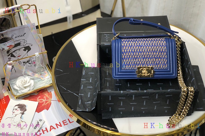 ★미러급★ 샤넬 보이 플랩백 A67085/A67086