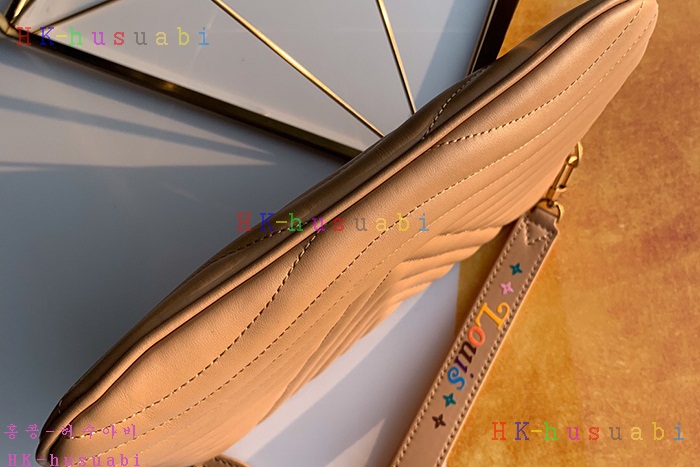 ★미러급★ 루이비통  뉴 웨이브 집 포쉐트 M68478