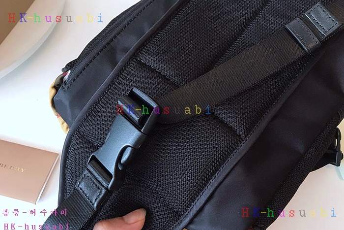 NEW 버버리 남성용 가방 BB 80136451