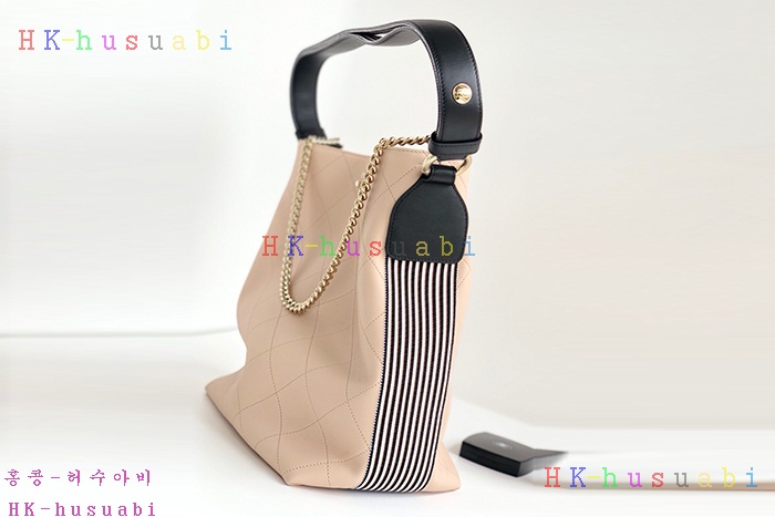 ★미러급★ 샤넬  호보백 A055552-2
