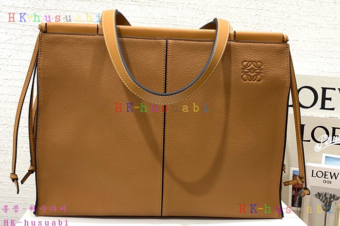 ★미러급★ 로에베 쿠션 토트백  LW 88908-2