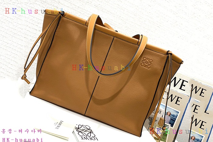 ★미러급★ 로에베 쿠션 토트백  LW 88908-2