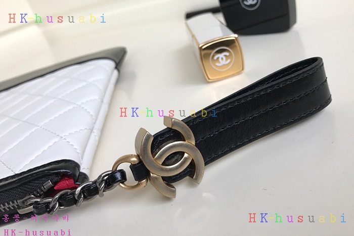 ★미러급★ 샤넬 가브리엘 클러치 A84287-2