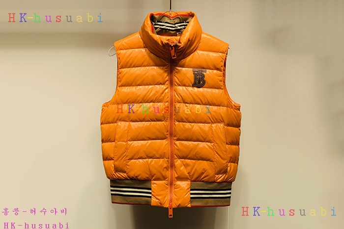 NEW 버버리 패딩조끼 신상 BB 682225