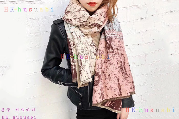 NEW 루이비통 스카프 신상 LV 1587025