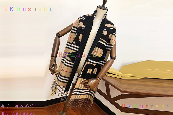 NEW 버버리 스카프 신상 BB 6424773