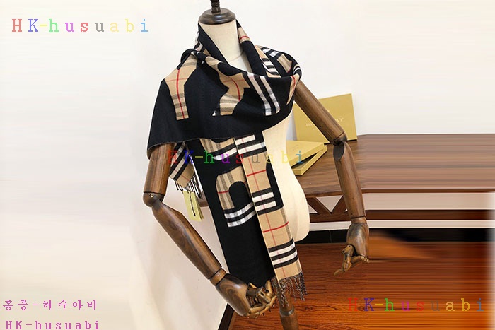 NEW 버버리 스카프 신상 BB 6424773