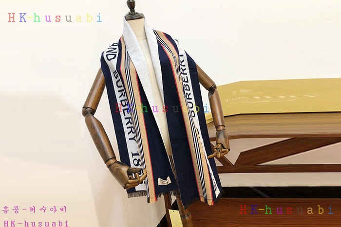 NEW 버버리 스카프 신상 BB 6424775