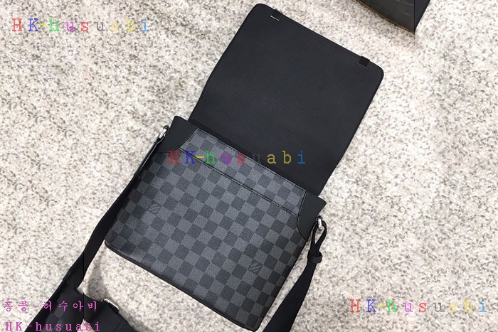 ★미러급★ 루이비통 디스트릭트 PM N40238