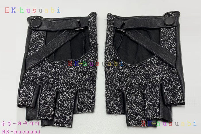 NEW 샤넬 장갑 신상 CH 10444474