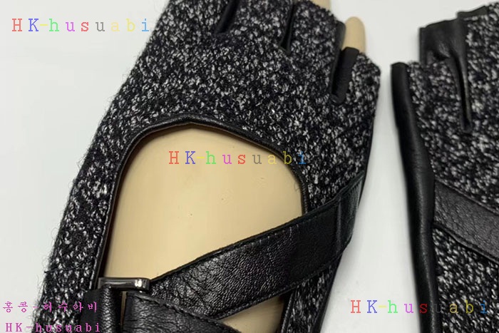 NEW 샤넬 장갑 신상 CH 10444474
