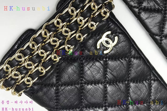 NEW 샤넬 장갑 신상 CH 10444496