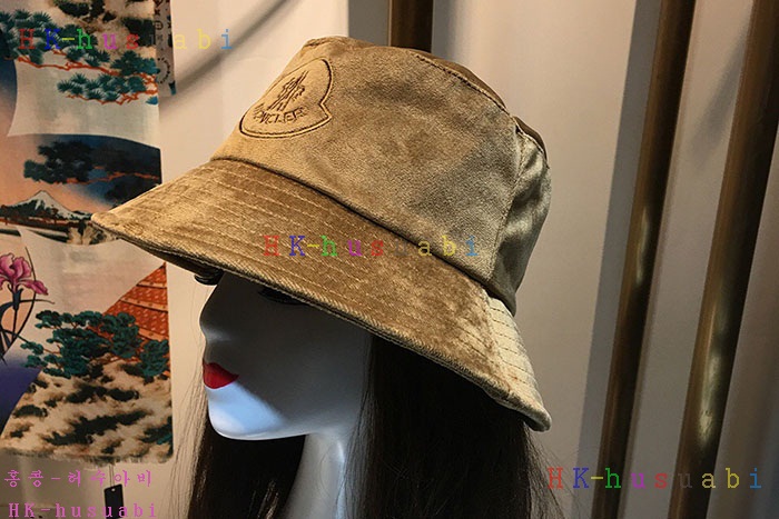 NEW 몽클레어 모자 신상 M 6570031