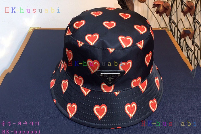 NEW 프라다 모자 신상 P 701101