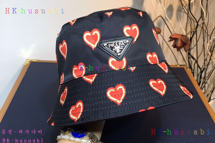 NEW 프라다 모자 신상 P 701101