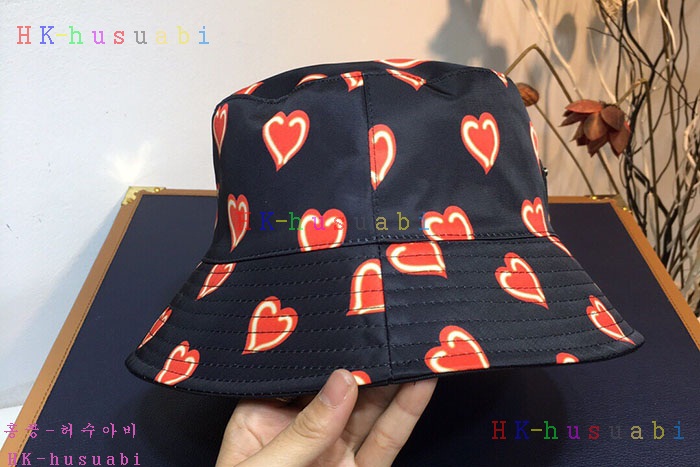NEW 프라다 모자 신상 P 701101