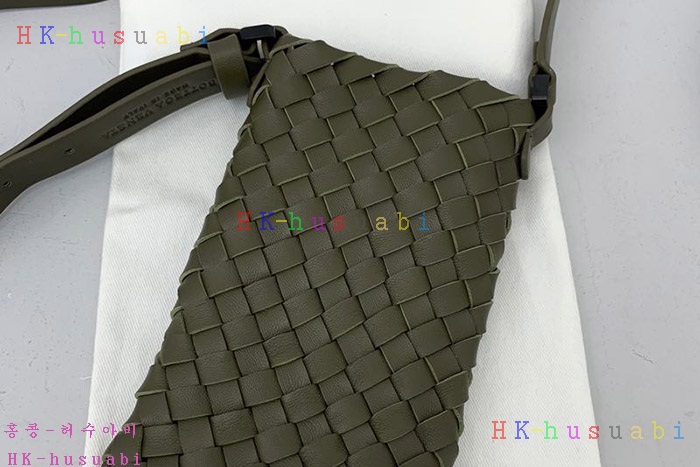 ★미러급★ 보테가베네타 웨어러블 파우치 BV 567029-3
