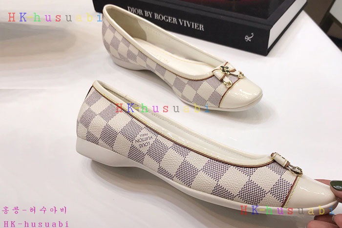 NEW 루이비통 신발 신상 LV 9452575