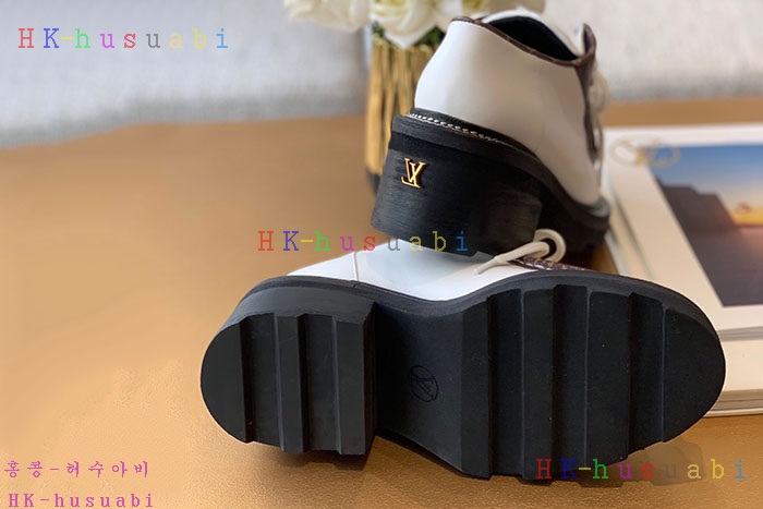 NEW 루이비통 신발 신상 LV 9452582