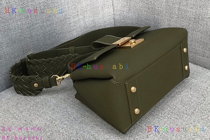 ★미러급★  보테가베네타 미니 피아짜백 BV 567208-3