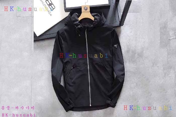NEW 프라다 바람막이 신상 P 4714466