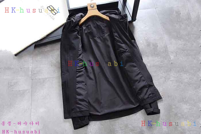 NEW 프라다 바람막이 신상 P 4714466