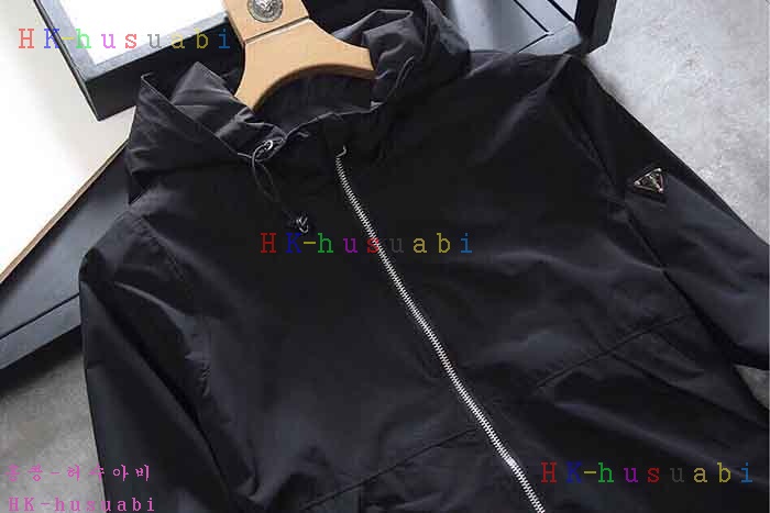 NEW 프라다 바람막이 신상 P 4714466