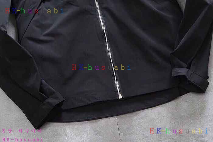 NEW 프라다 바람막이 신상 P 4714466
