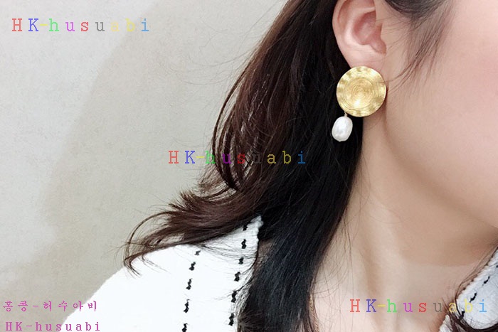 NEW 셀린느 귀걸이 신상 C 840111