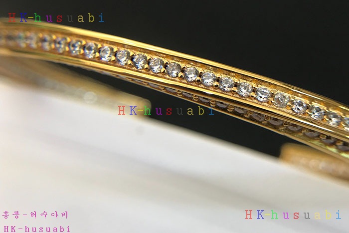 NEW 셀린느 팔찌 신상 C 840112