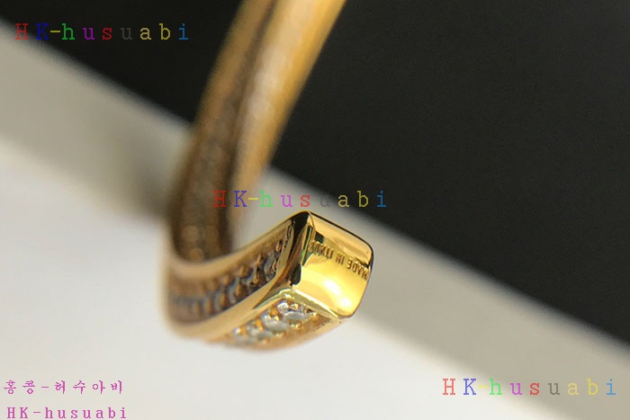 NEW 셀린느 팔찌 신상 C 840112