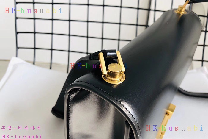 ★미러급★ 입생로랑 까레 사첼백 5850600