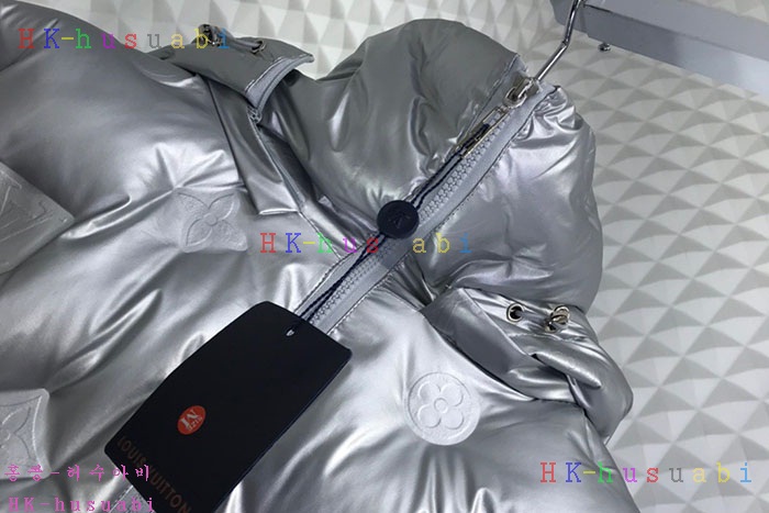 NEW 루이비통 상의 신상 LV 1258555