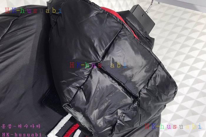NEW 몽클레어 패딩  M 1277754