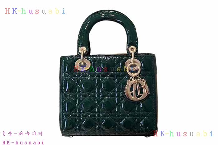 ★미러급★ 디올 레이디백 DR 953323