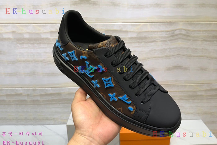 NEW 루이비통 신발 신상 LV 4572235