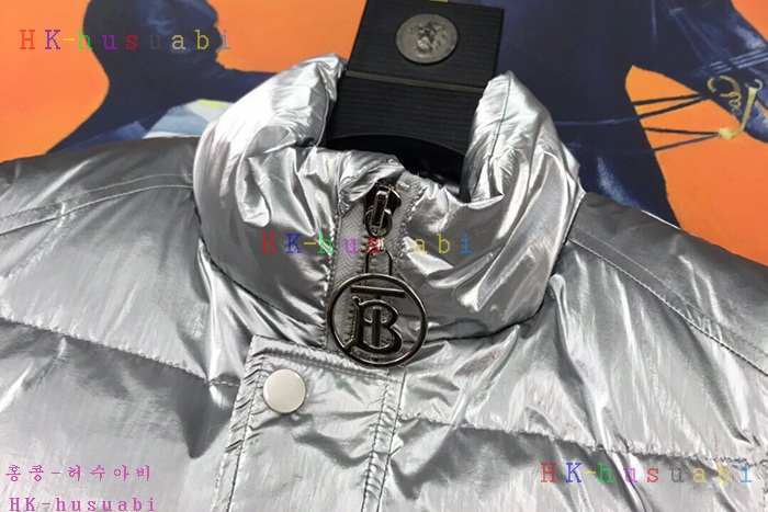 NEW 버버리 패딩조끼 신상  B 54215126
