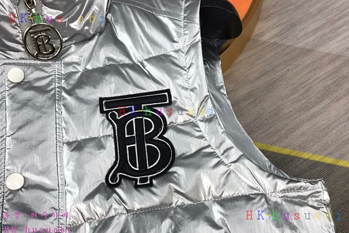 NEW 버버리 패딩조끼 신상  B 54215126