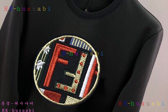 NEW 펜디 상하의 셋트 FD 6472250