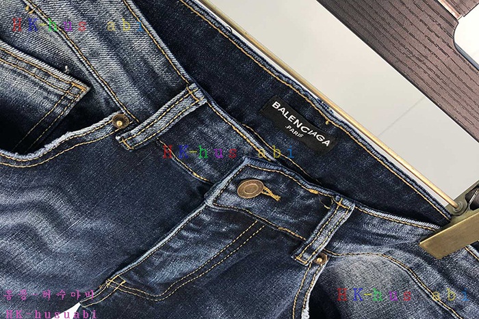NEW 발렌시아가 청바지 신상 B 3245802